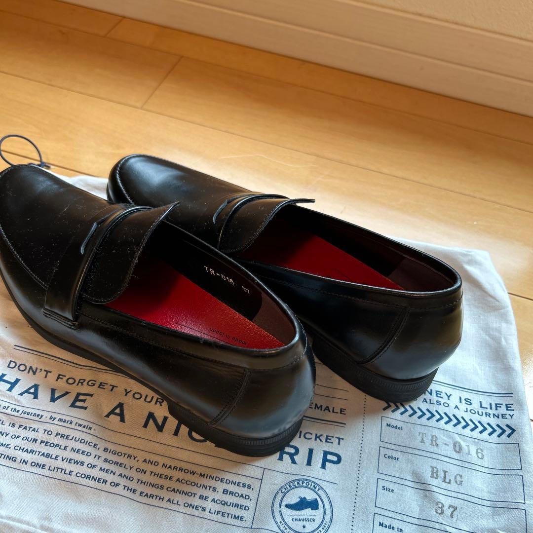 靴 TRAVELSHOESbychausser