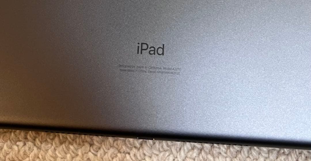 Apple iPad 第8世代 32GBスペースグレー Wi-Fiモデル　本体