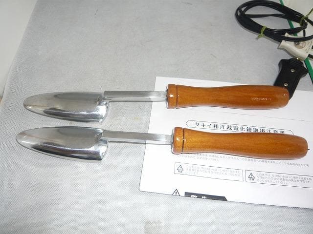 タキイ和裁電化鏝(すみれ和裁教室)　和裁こて　和裁コテ　鏝２本付
