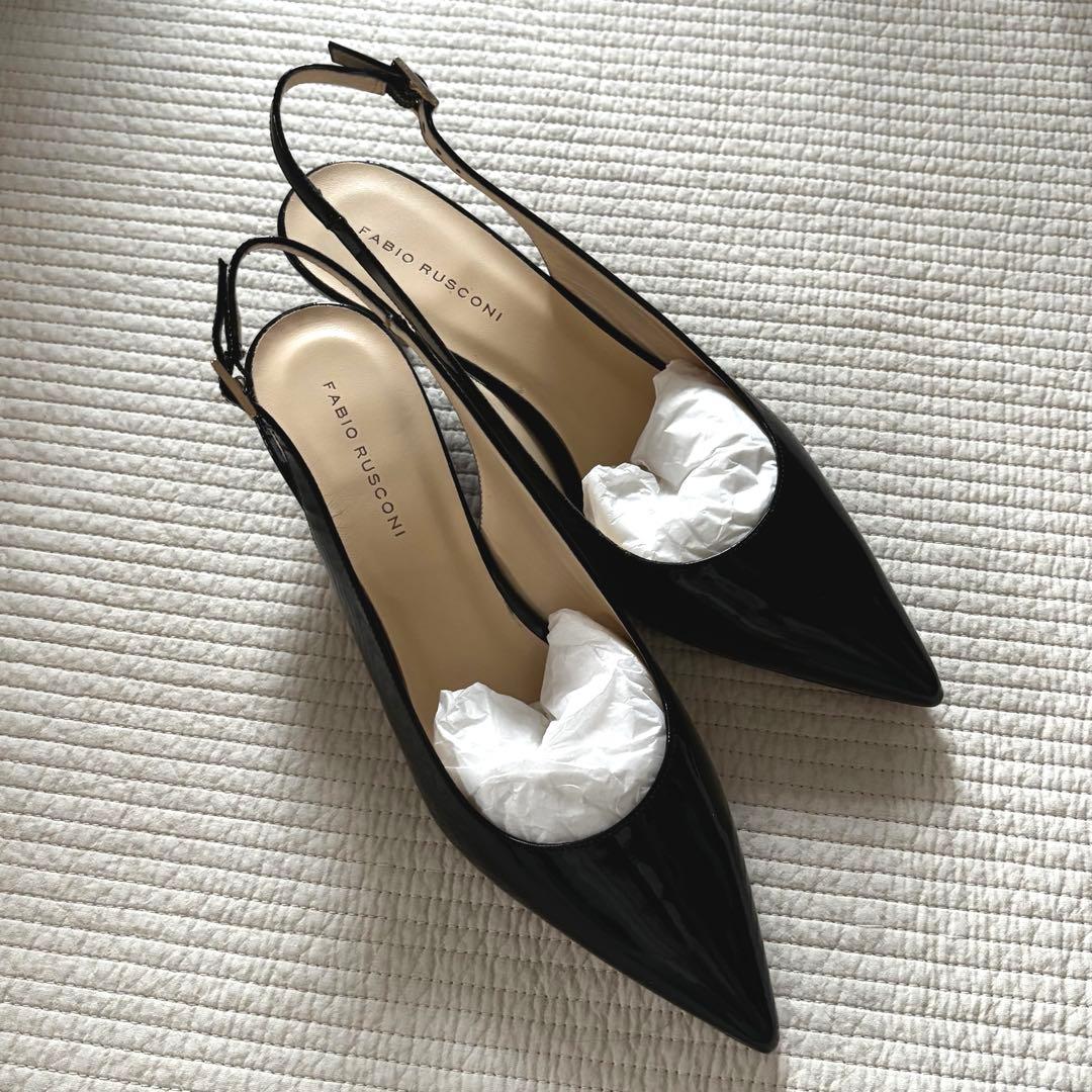 FABIO RUSCONI エナメル ブラック ポインテッドトゥ ミュール