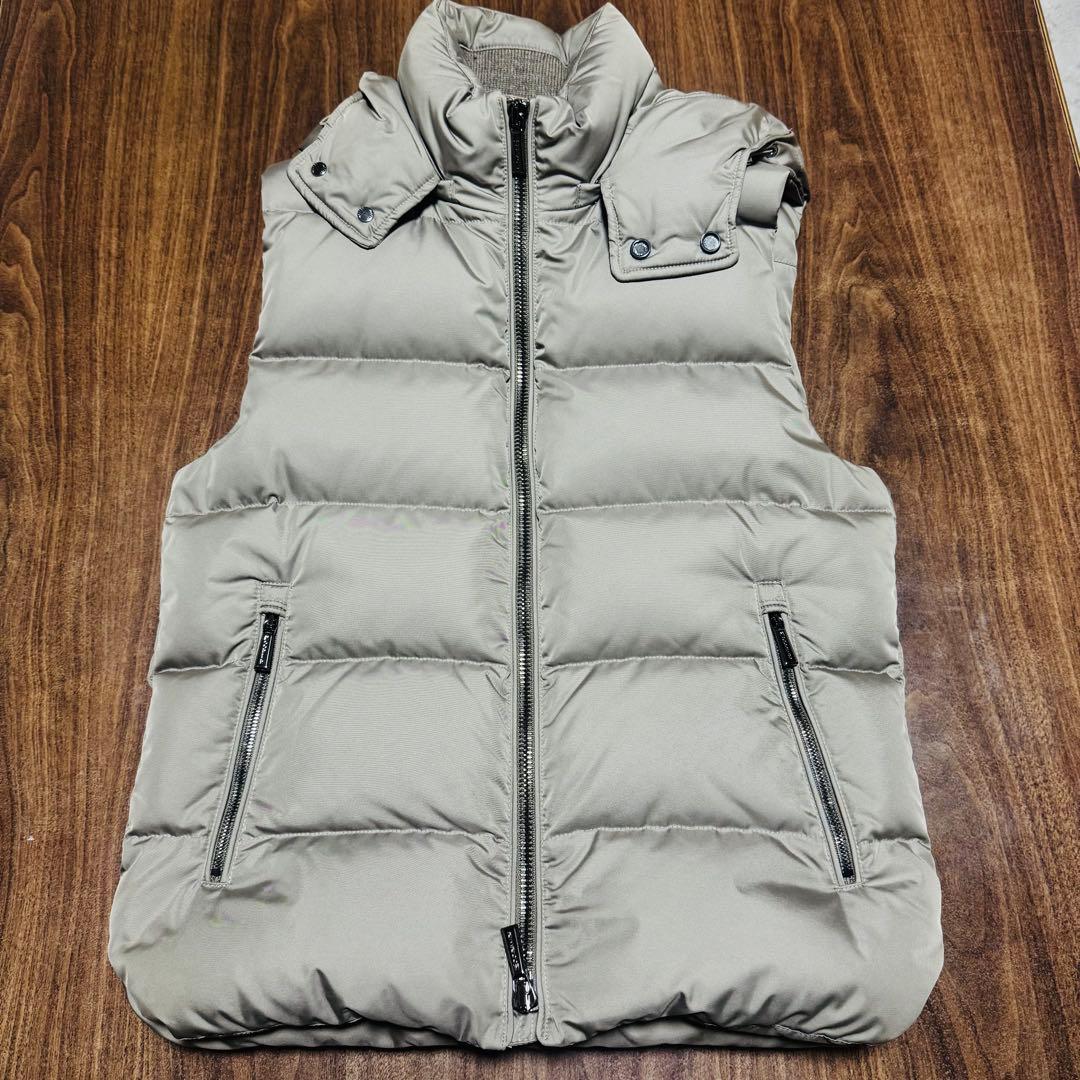 サイズ44　MOORER ムーレー　FIRE-WK ダウンベスト　グレージュ