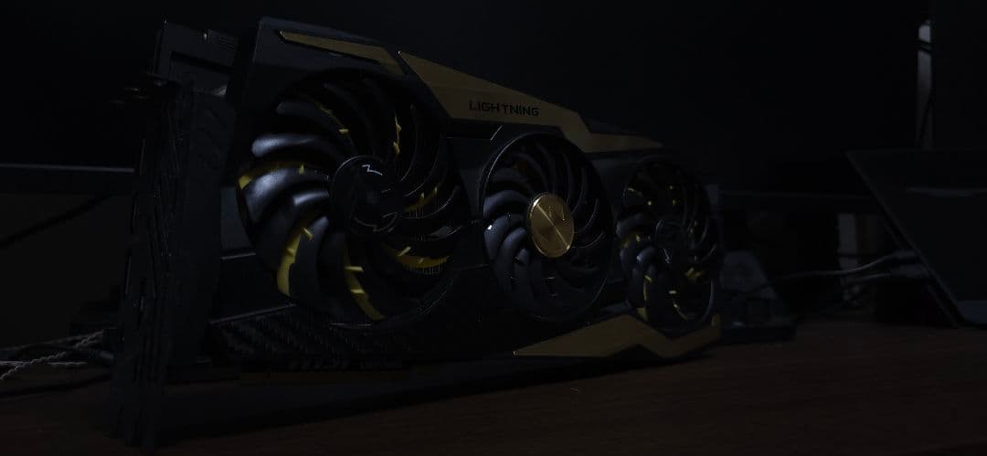 グラフィックボード・グラボ・ビデオカード MSI RTX2080TI LIGHTNING 11GB