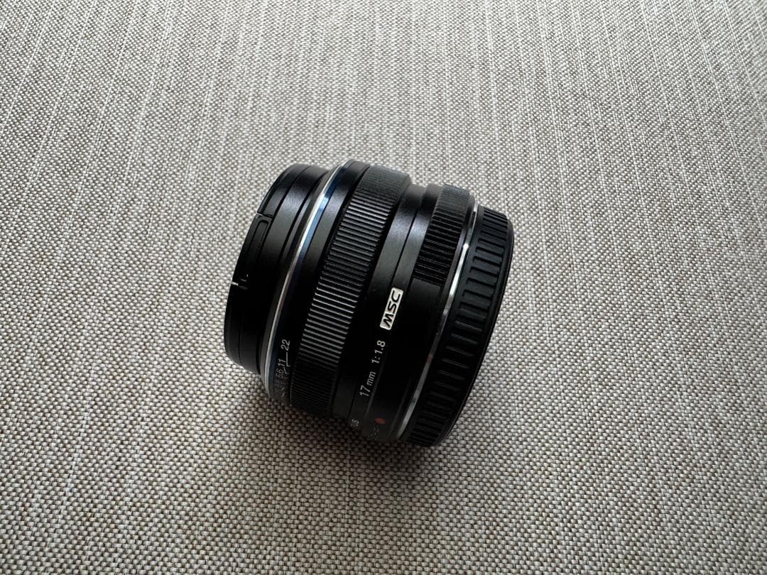 オリンパス M.ZUIKO DIGITAL 17mm F1.8 ブラック
