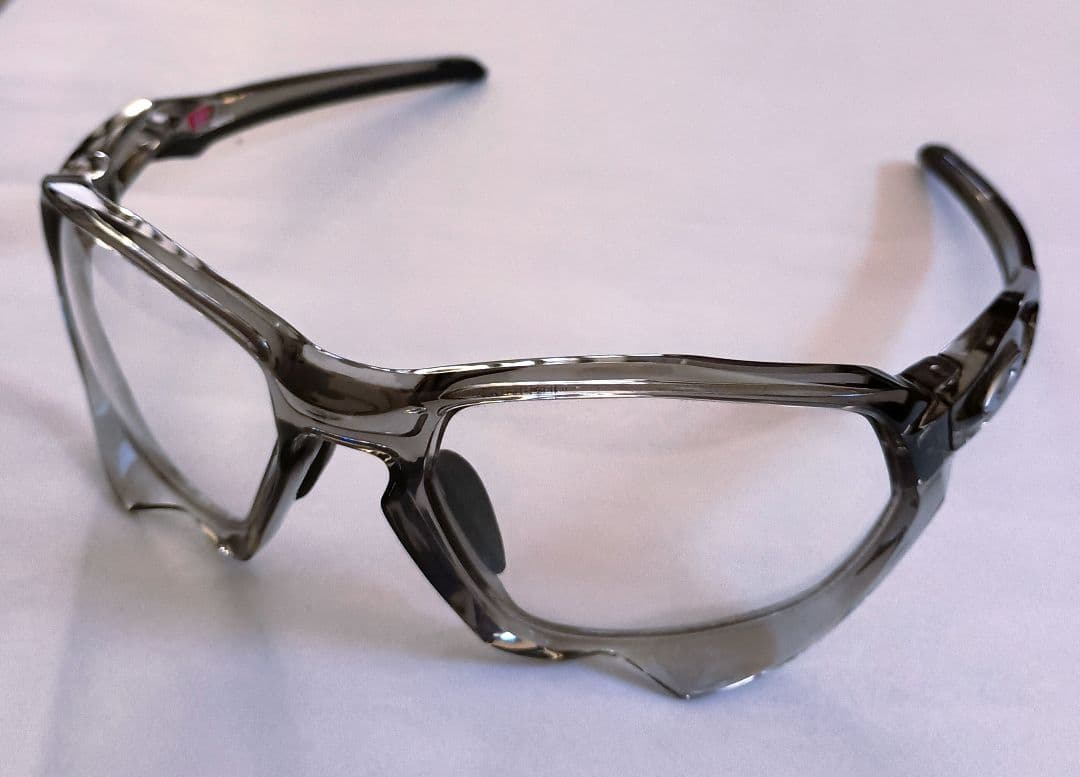 erimo1804382様 Oakley Plazma サングラス クリアグレー