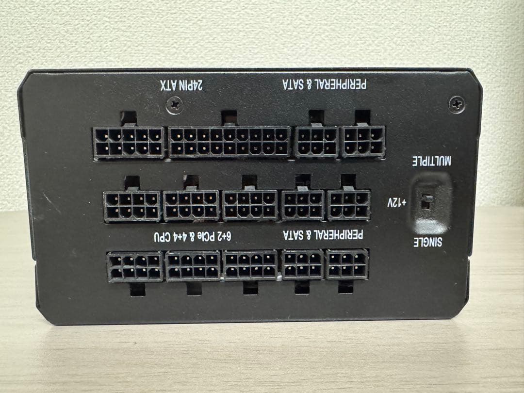 CORSAIR HX1200 1200W PLATINUM 電源ユニット