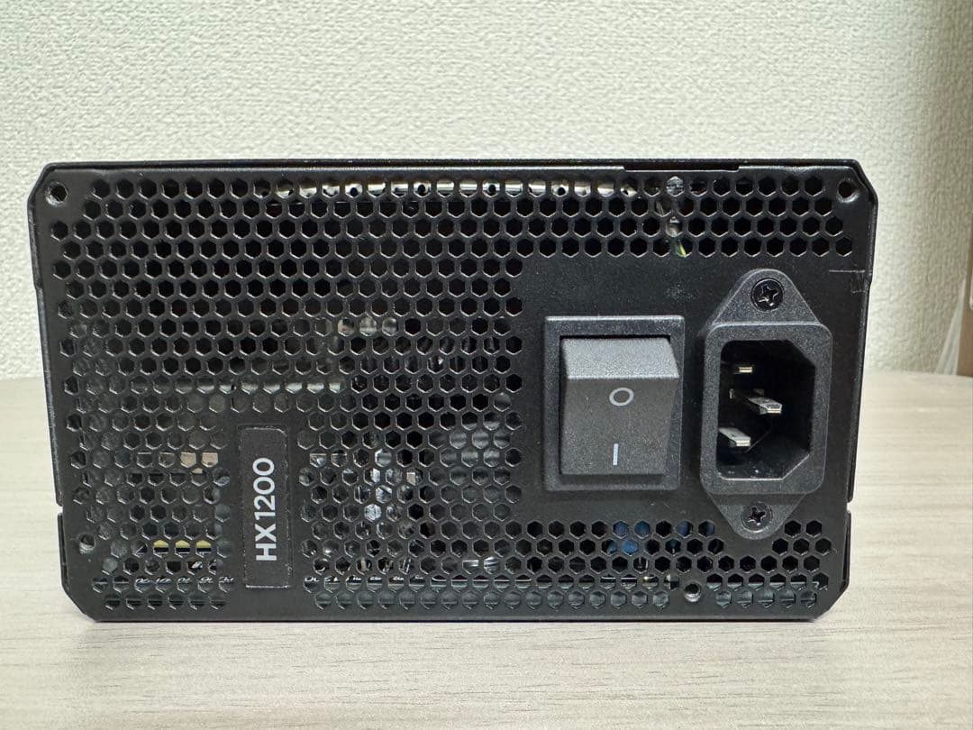 CORSAIR HX1200 1200W PLATINUM 電源ユニット