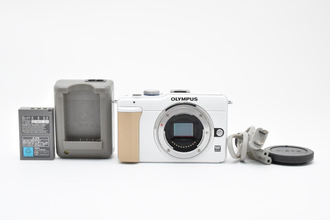 【1217ショット 良品】 オリンパス E-PL1ｓ ホワイト ミラーレスカメラ