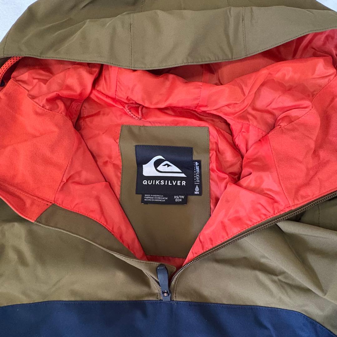 クイックシルバー　スノーボードウェア　スノボウェア　上下セット