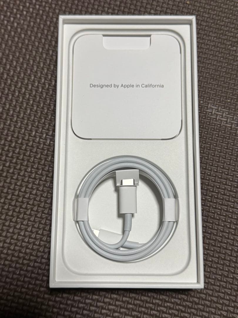 Apple iPhone 13 スターライト 128GB 本体