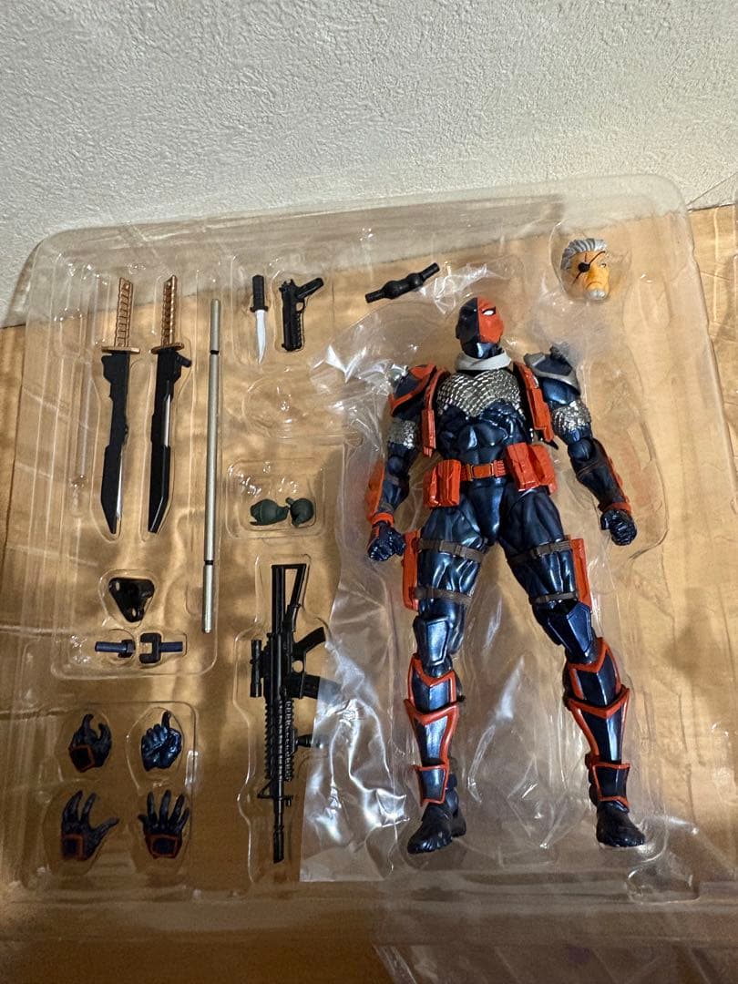 リボルテック アメイジングヤマグチ デスストローク 517025126