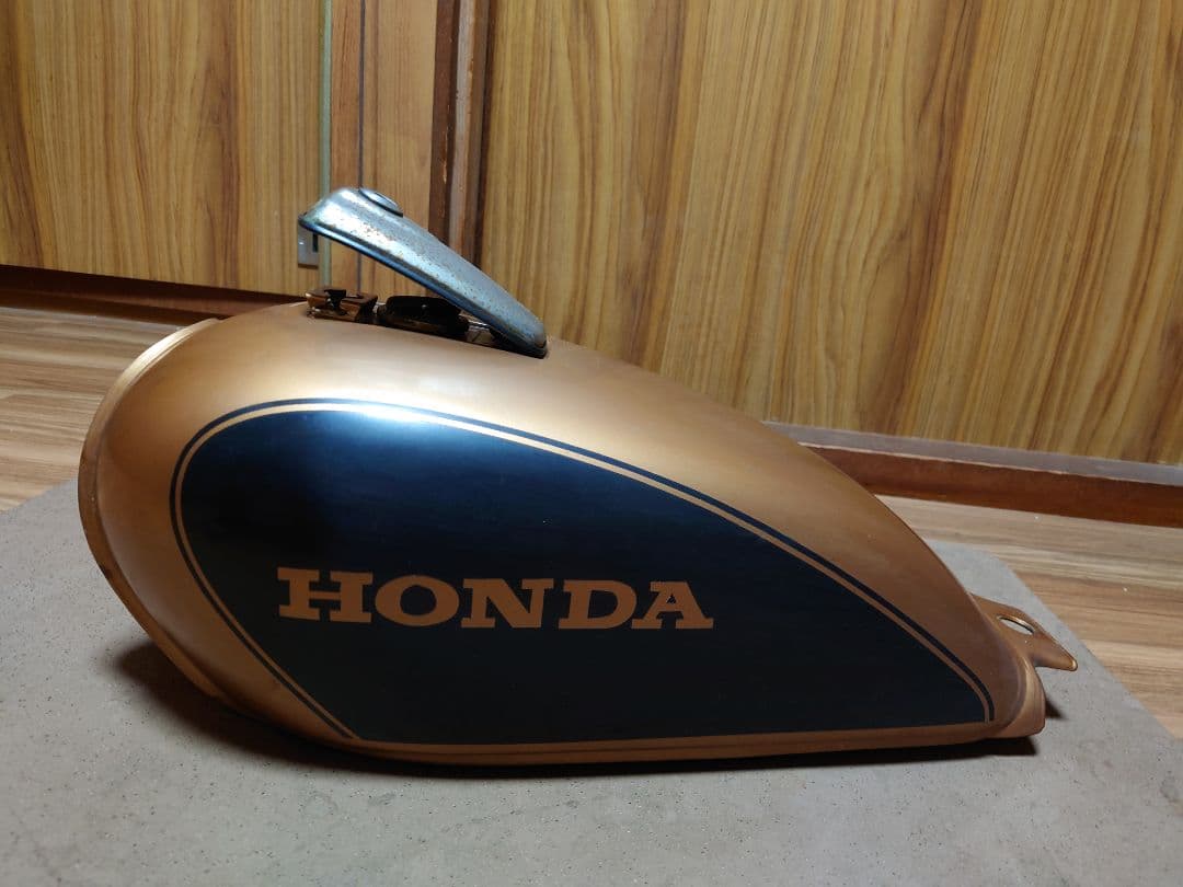 ホンダ　純正タンク　CB500 550four? CM400?　旧車　当時物