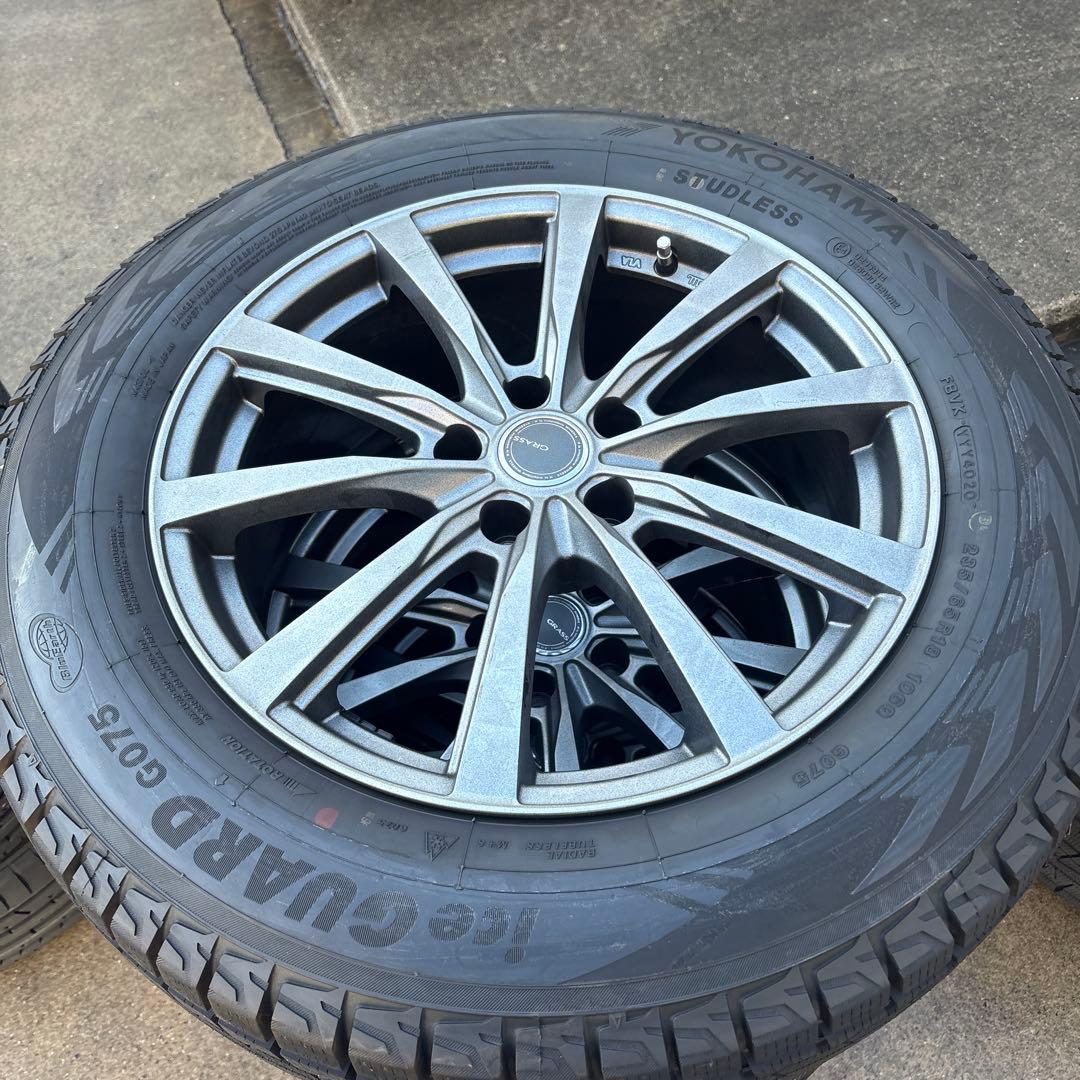 専用Yokohama 235/65R18 タイヤ・ホイールセット