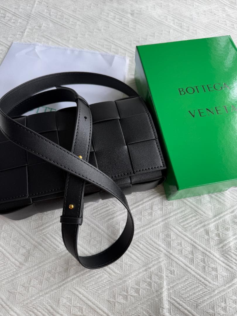 早い者勝ち! ブラック ショルダーバッグ