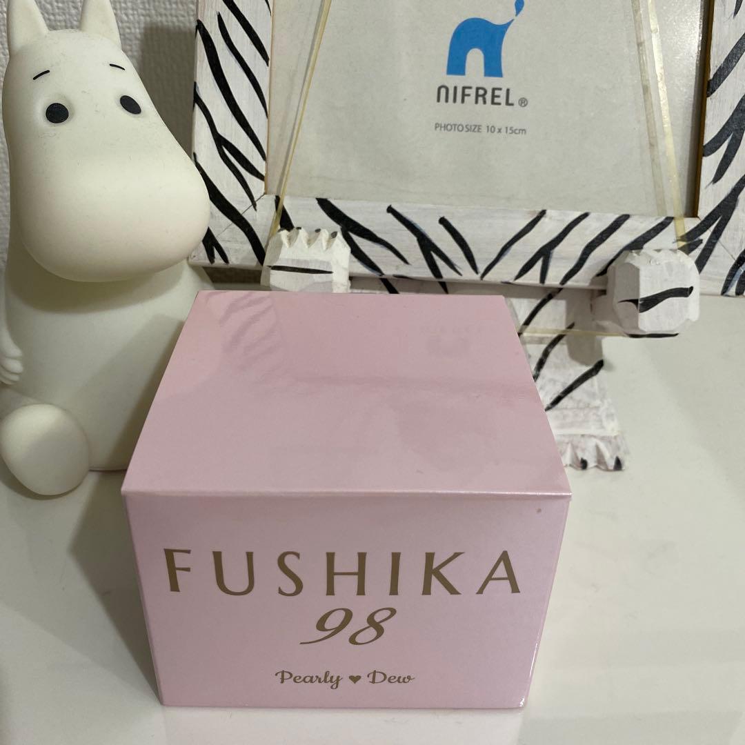 ❤︎ 【新品未開封】FUSHIKA９８プレミアムオールインワン美肌ジェル 100g