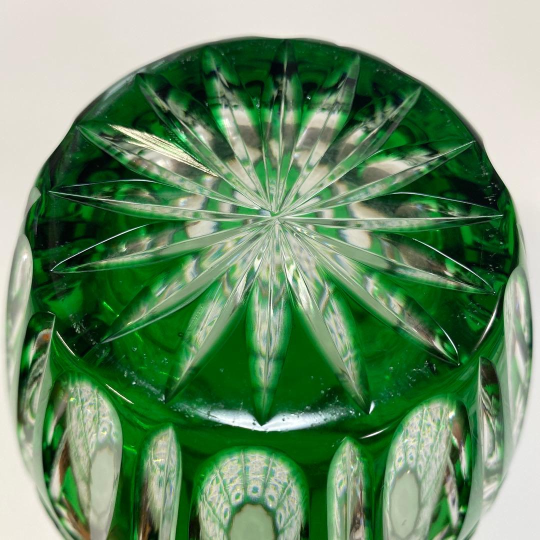 Ajka アイカ　クリスタル　切子　花瓶　フラワーベース　1点　グリーン　緑