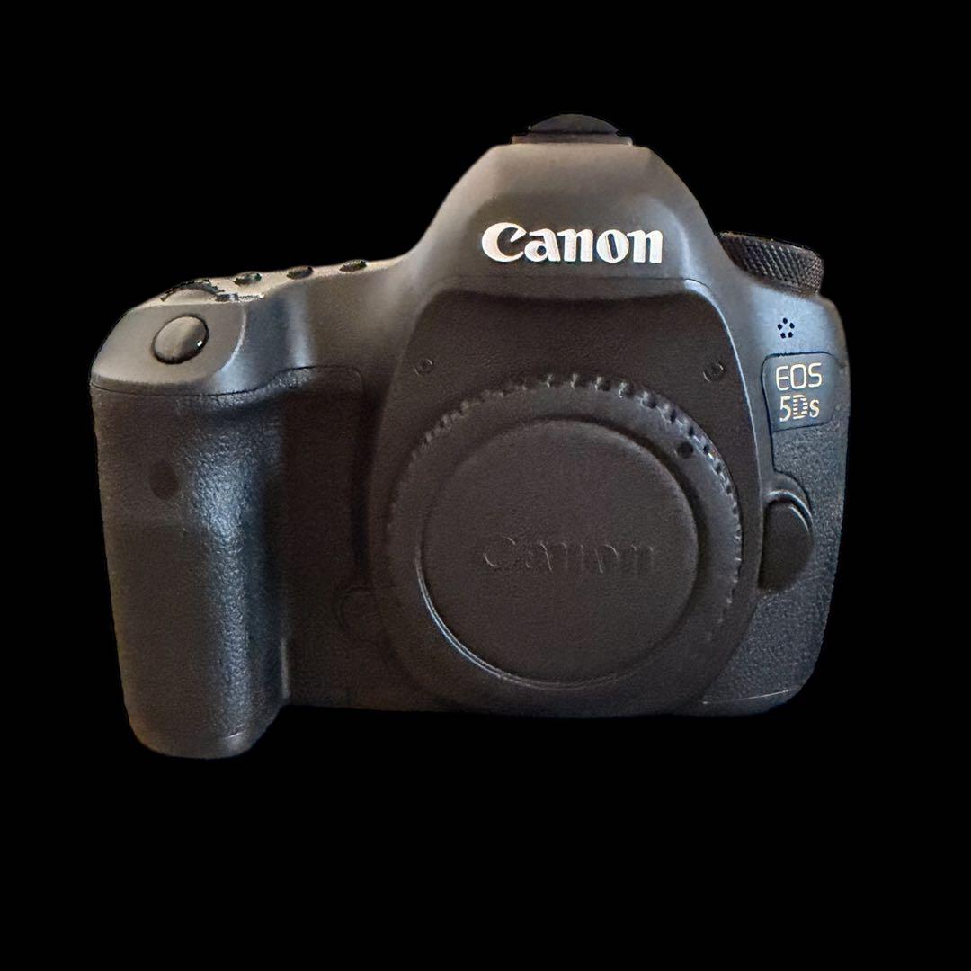 【美品】Canon EOS 5Ds デジタル一眼レフカメラ 本体
