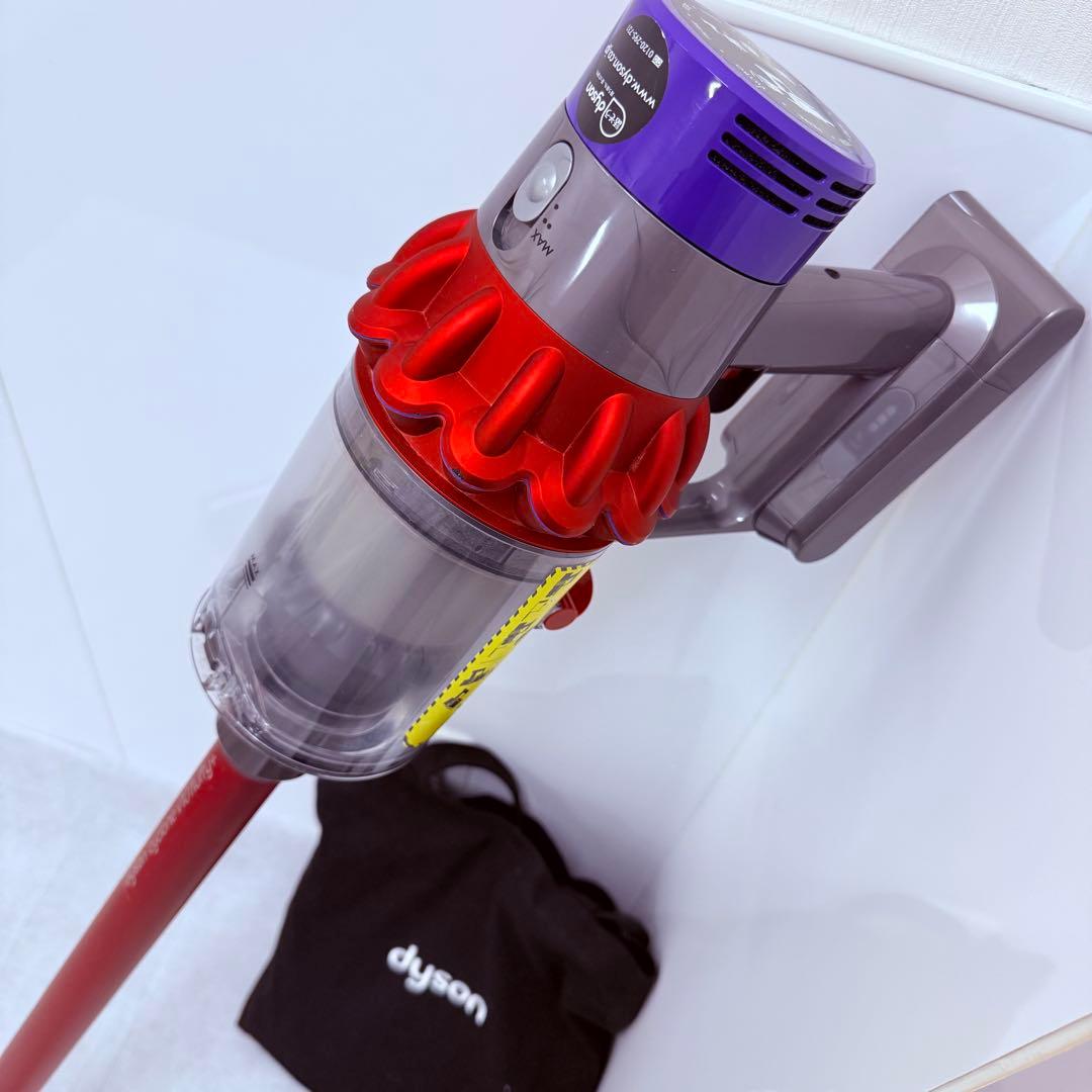 ダイソン V10 Fluffy+ SV12 / バッテリーテスト済・付属品完備