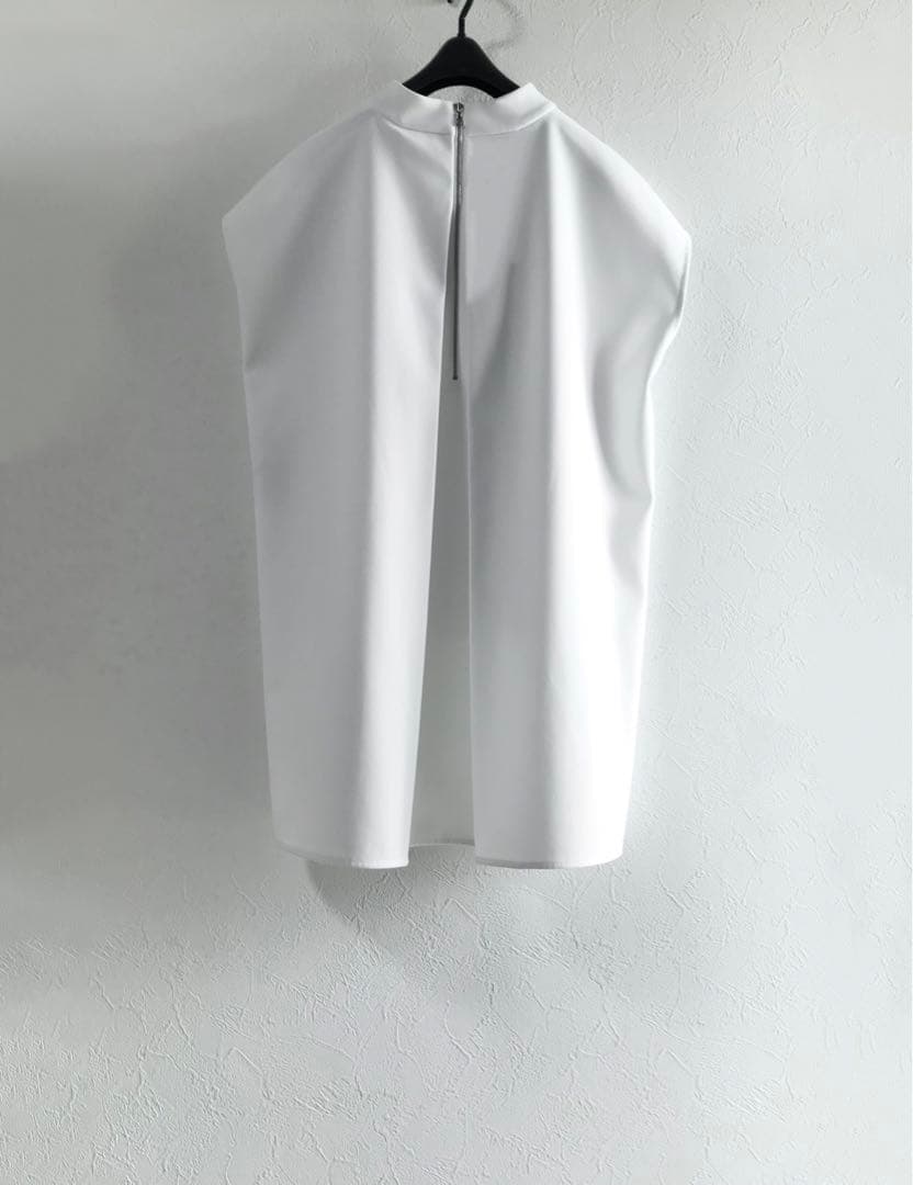 (美品】ADORE 初秋〜春ダブルフェイスフレンチトップス ベスト 38アドーア