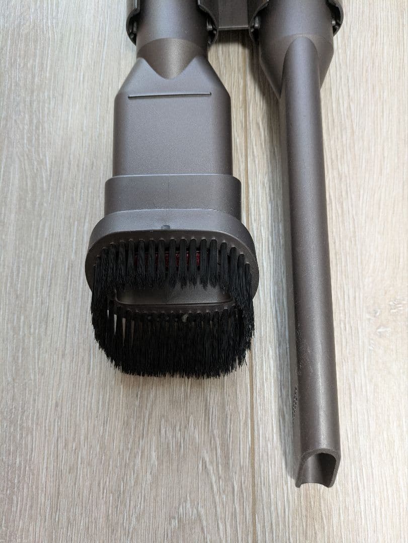 dyson v8 fluffy + 山崎実業スタンド