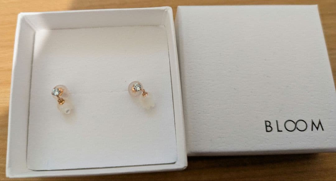 BLOOM スズラン ピアス2個セット