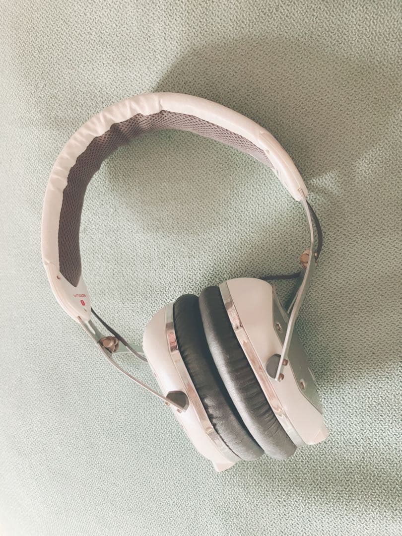 V-MODA DJヘッドホン ケース付き 定価半額以下