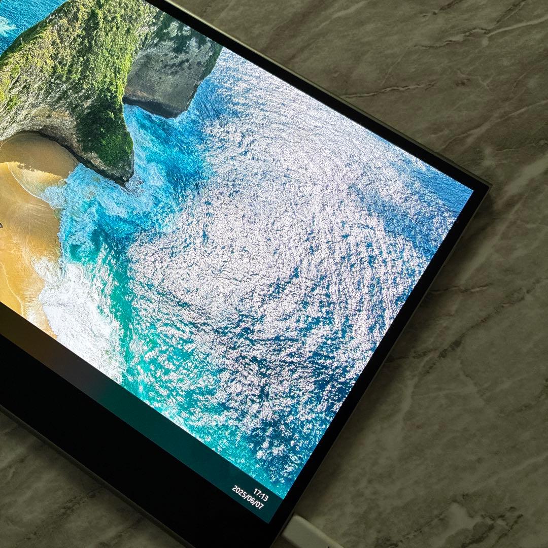 【美品】 INNOCN モバイルモニター 本体 4K 高画質 タッチ操作対応