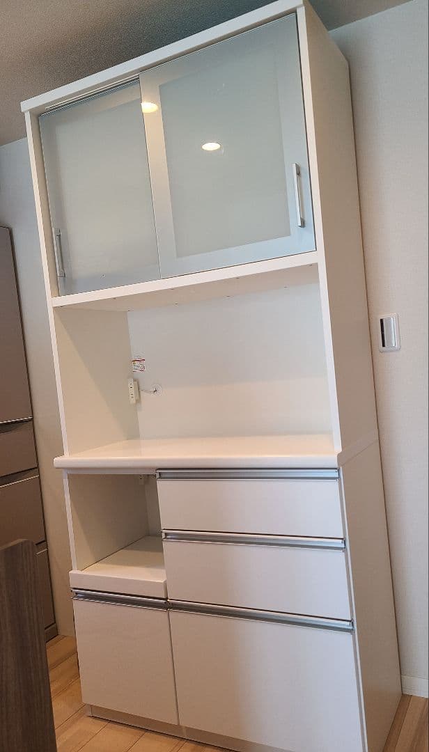 ホワイト 食器棚 ガラス扉 収納