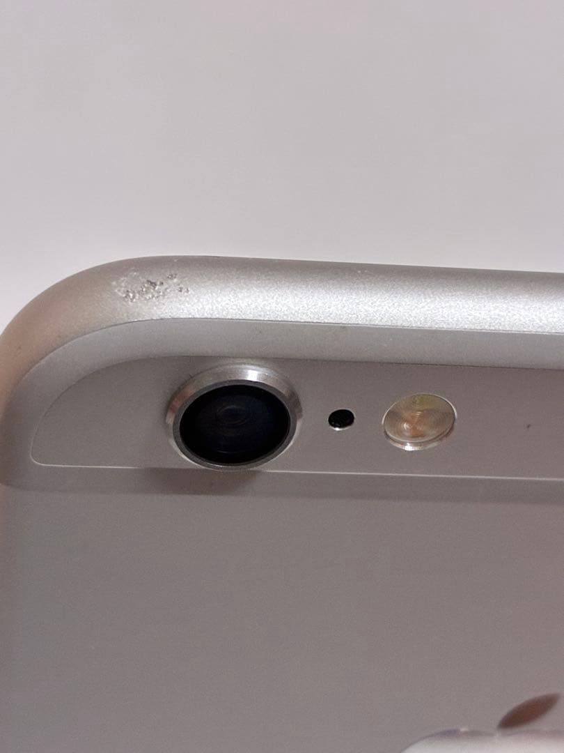 iPhone6 docomoシルバー　64GB