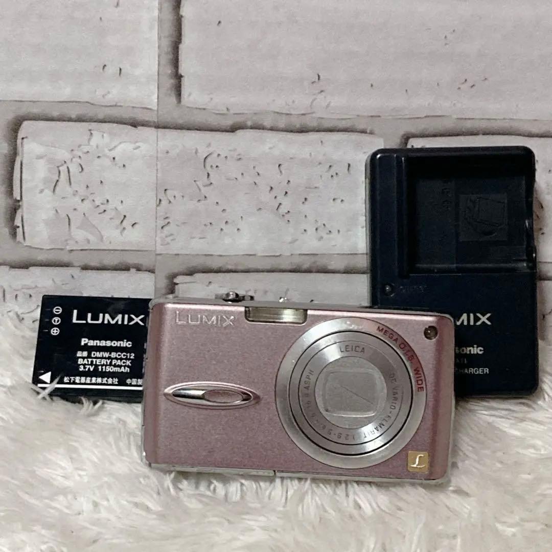 【極美品】Panasonic DMC-FX01 デジタルカメラ 充電器付 ピンク