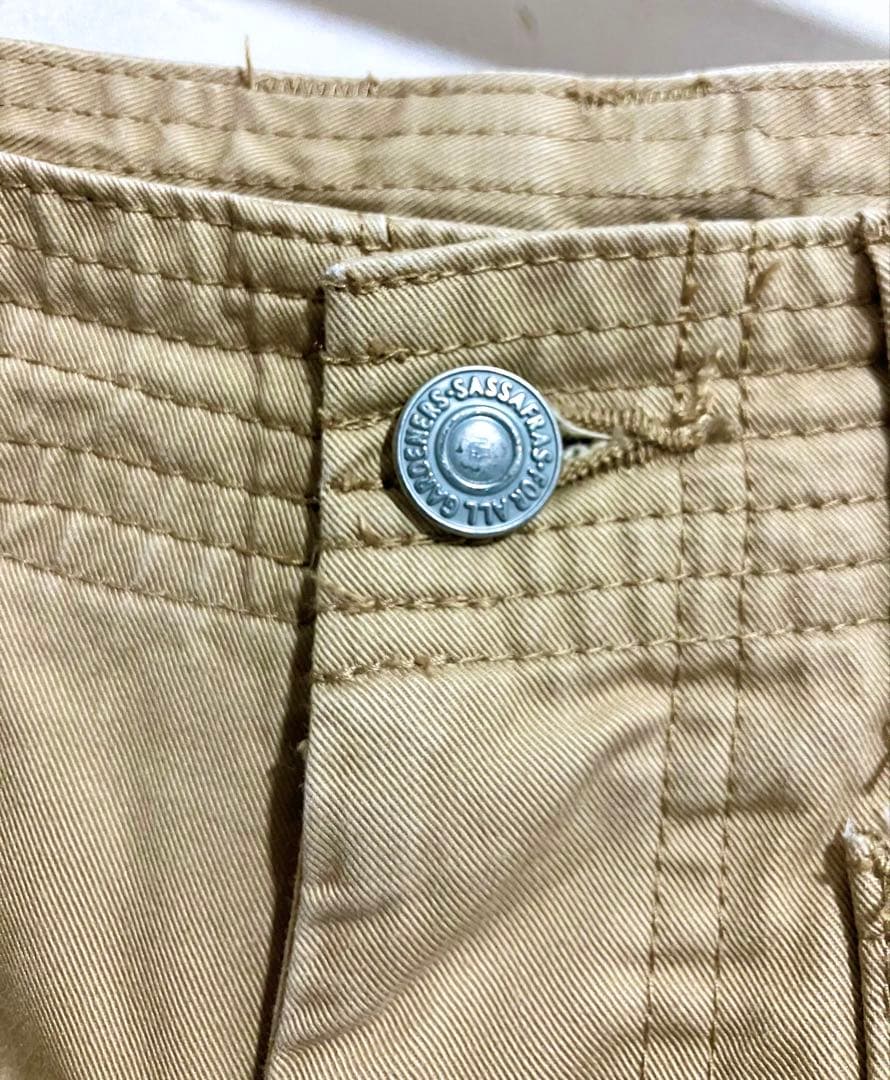 SASSAFRAS フォールリーフスプレイヤーパンツ ギャバジン生地使用