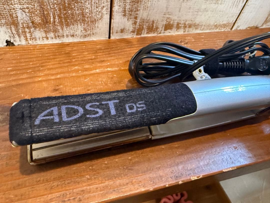 ADSTアドストDS　ストレートアイロン　コーム付き