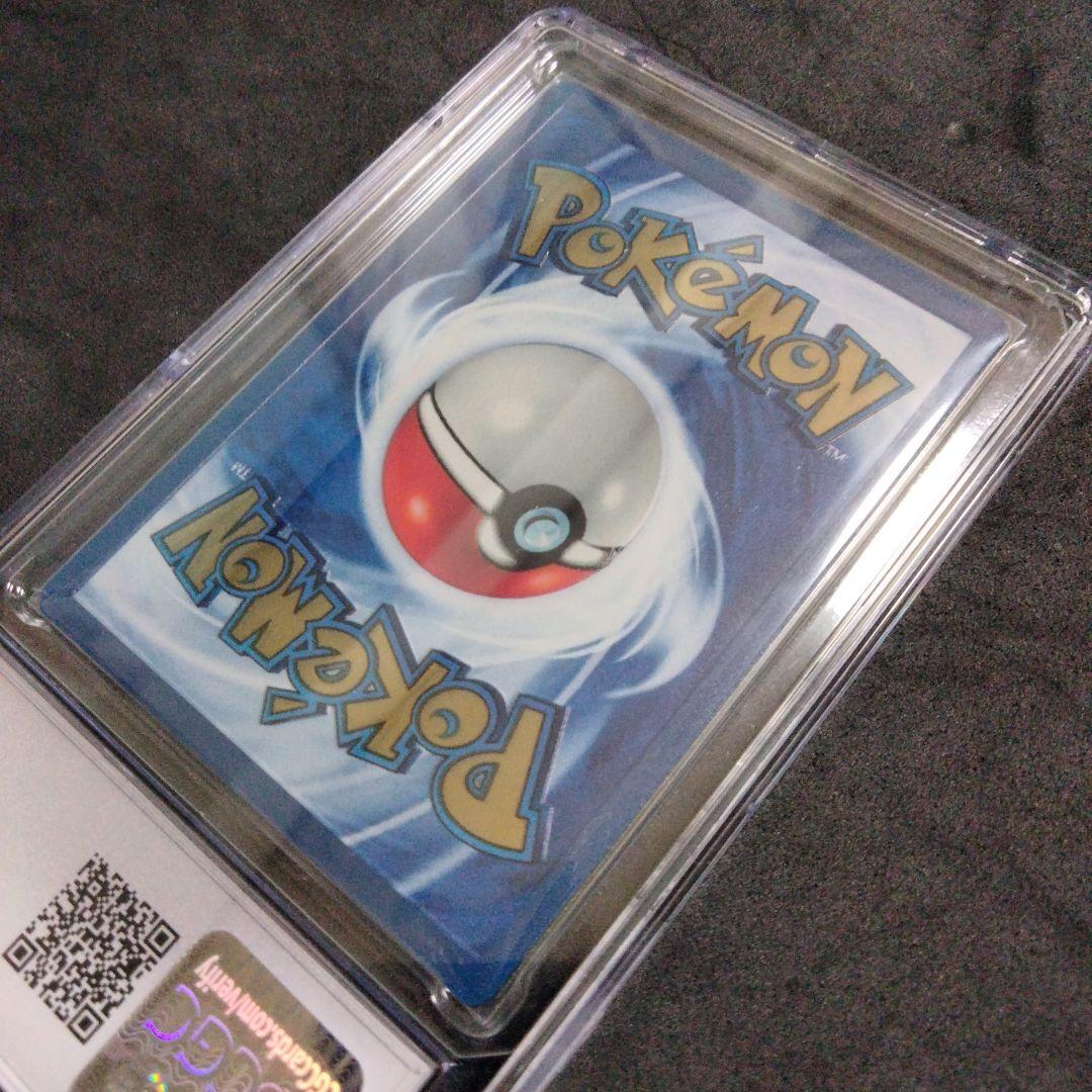 リザードン 25th メタル カード ウルトラプレミアムコレクション CGC9