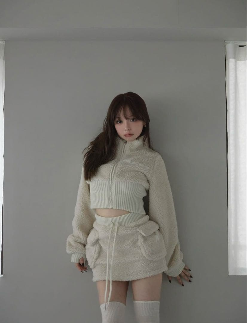 スカート andmarry Fluffy mini skirt