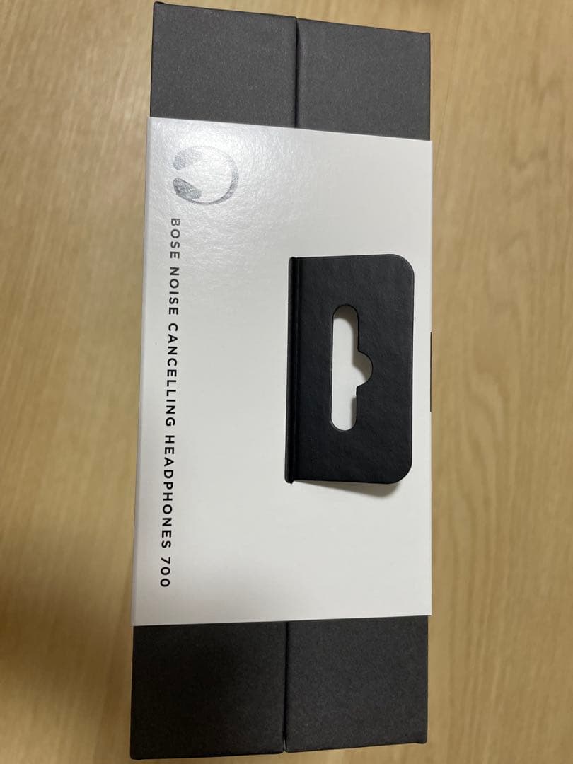 Bose Noise Cancelling Headphones 700 新品