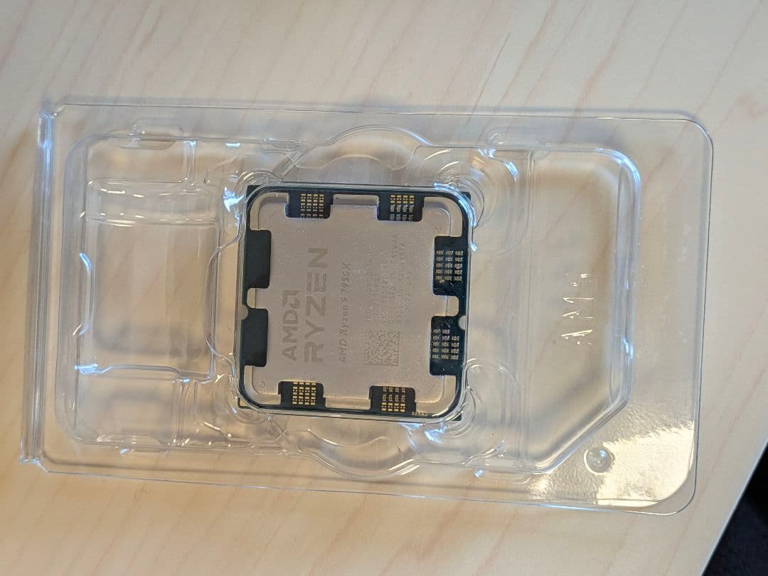 AMD Ryzen 9 7950X 16コアプロセッサ