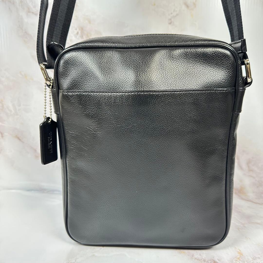 【極美品】　COACH コーチ　ショルダーバッグ　ブラック　本革　斜めがけ