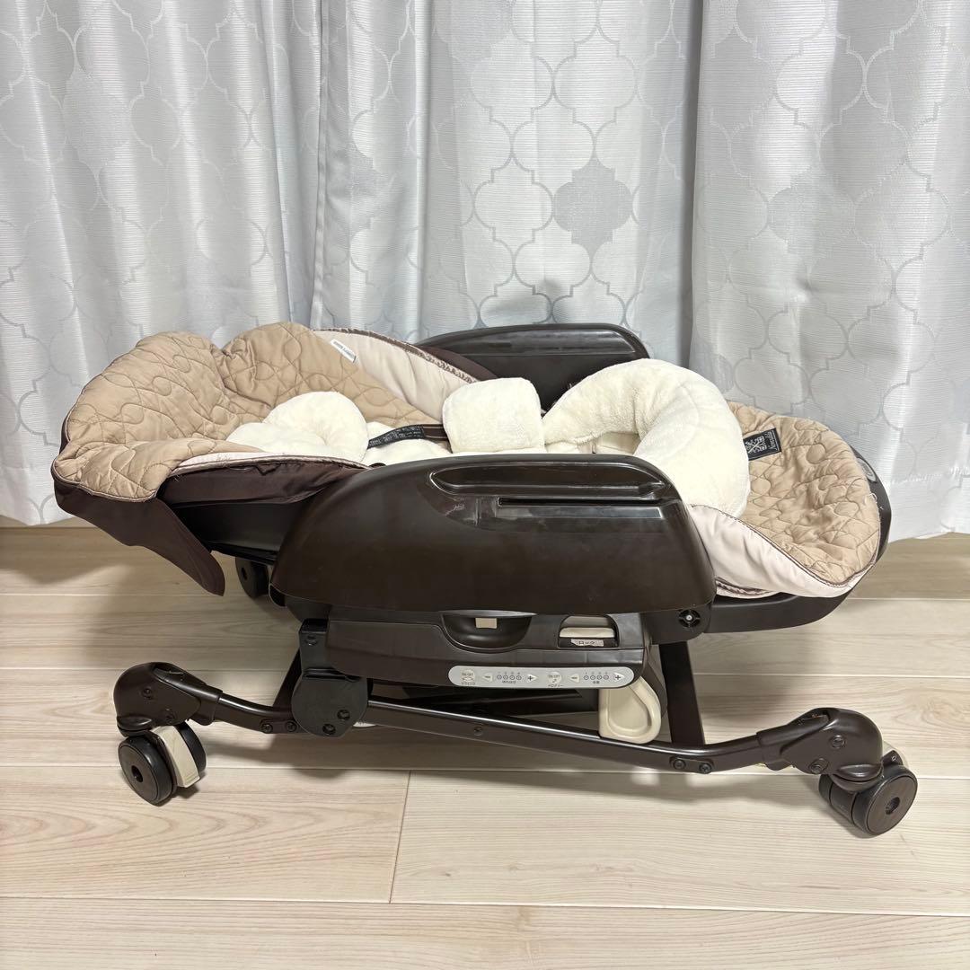 ネムリラ オートスイング Combi ハイローチェア