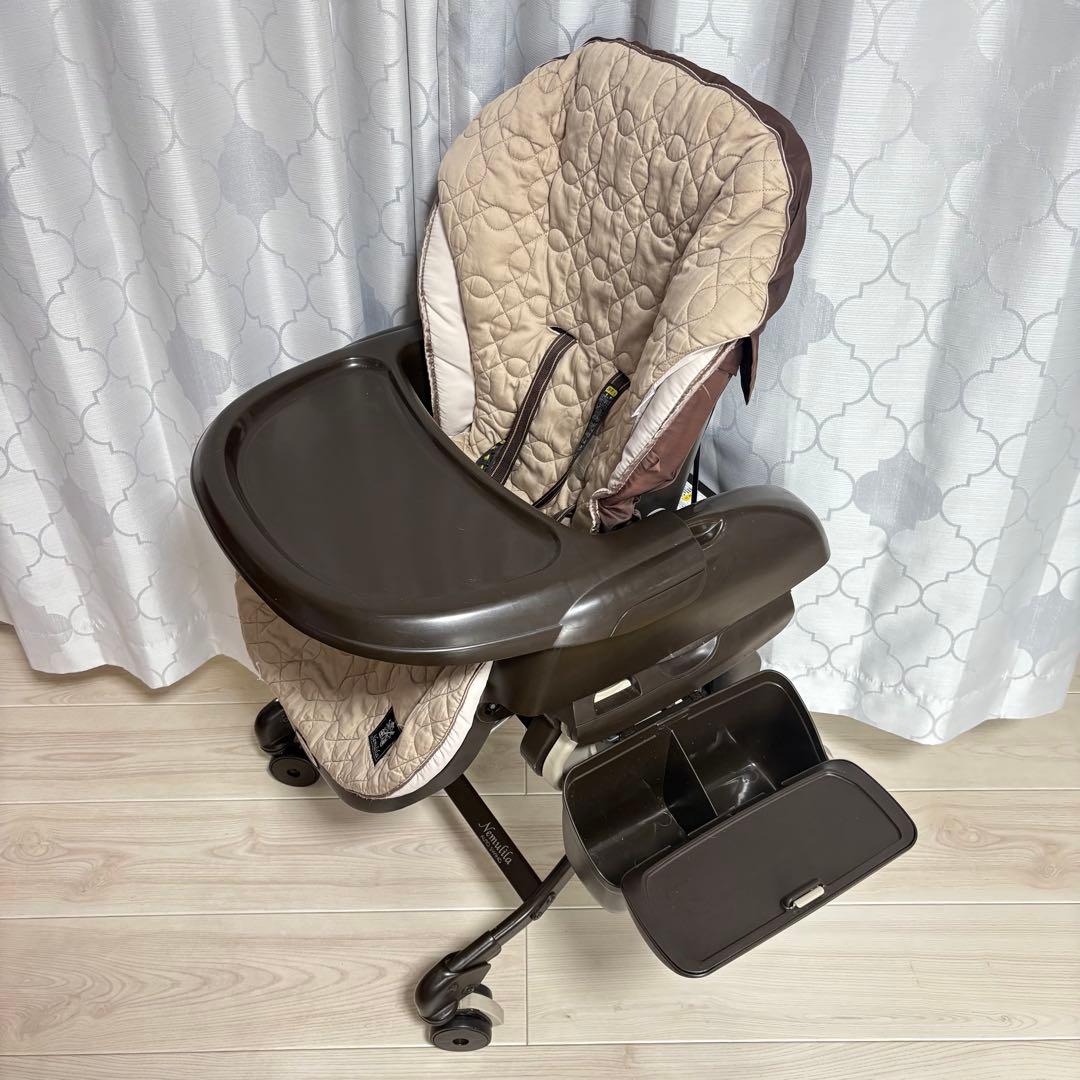 ネムリラ オートスイング Combi ハイローチェア