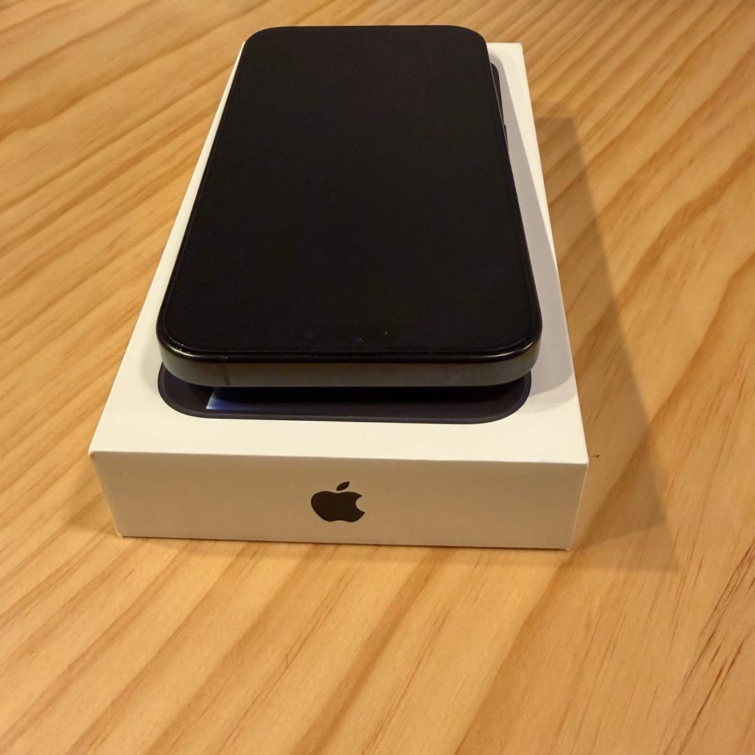 最終値下げ　iPhone16 ProMax 1TB ブラックチタニウム 美品