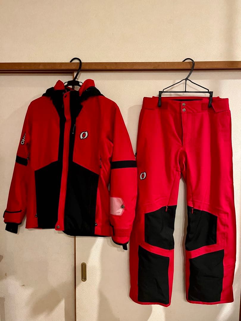 ONYONE オンヨネ スキーウェア 上下セット