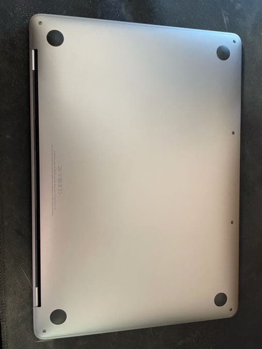 MacBook本体 MacBook Pro (13-inch, 2017, Core i7)