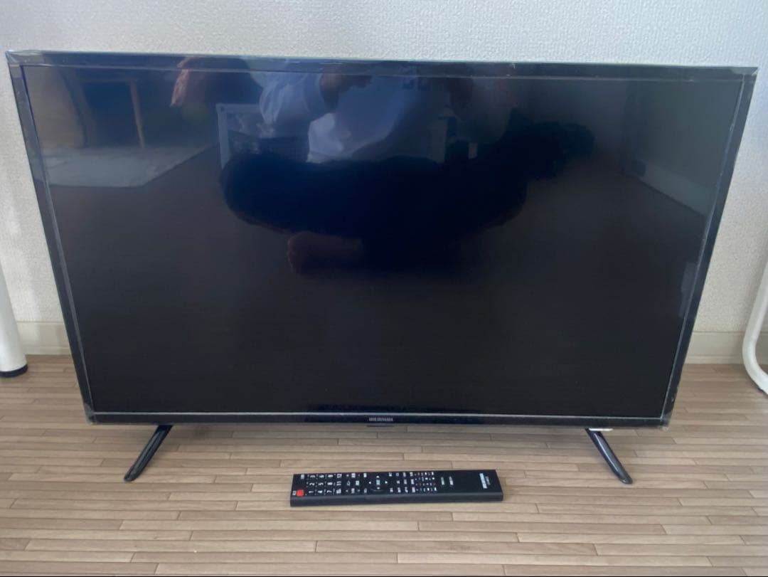 アイリスオーヤマ　32WB10P 32V型液晶テレビ