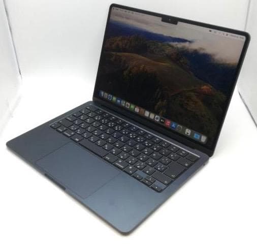 半使用近い　MACBOOK AIR M2- 8-256 Ofiice付き