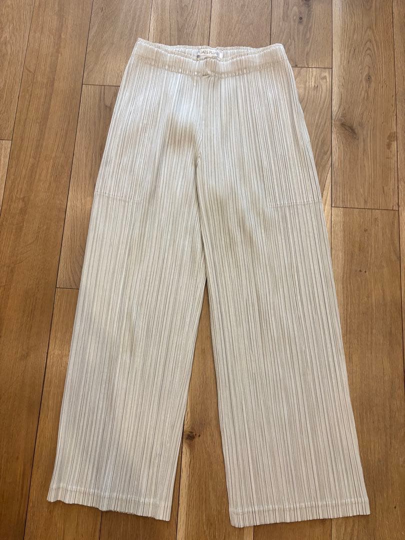 pleats please 8部丈パンツ