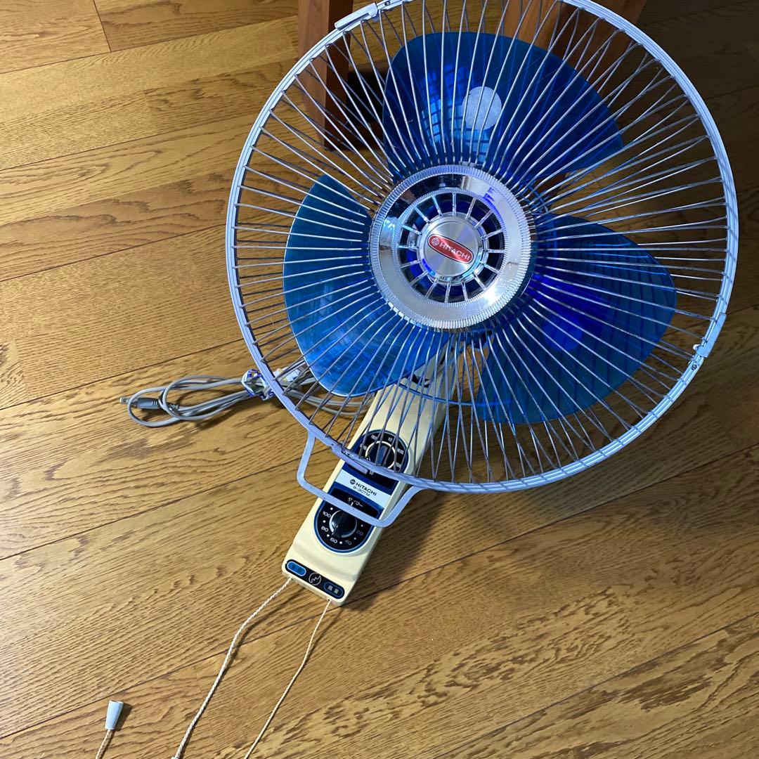 ★昭和レトロ★ 壁掛け日立扇風機B-30TM