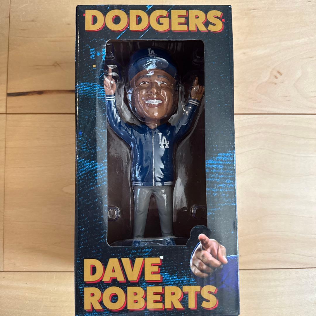 デイブ・ロバーツ フィギュア　ボブルヘッド