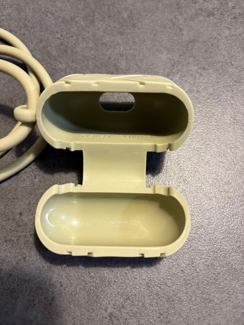 Bottega Veneta AirPodsシリコンケース 第3世代