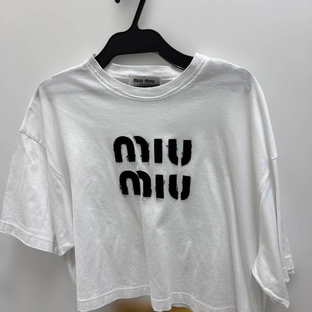 miumiuTシャツ