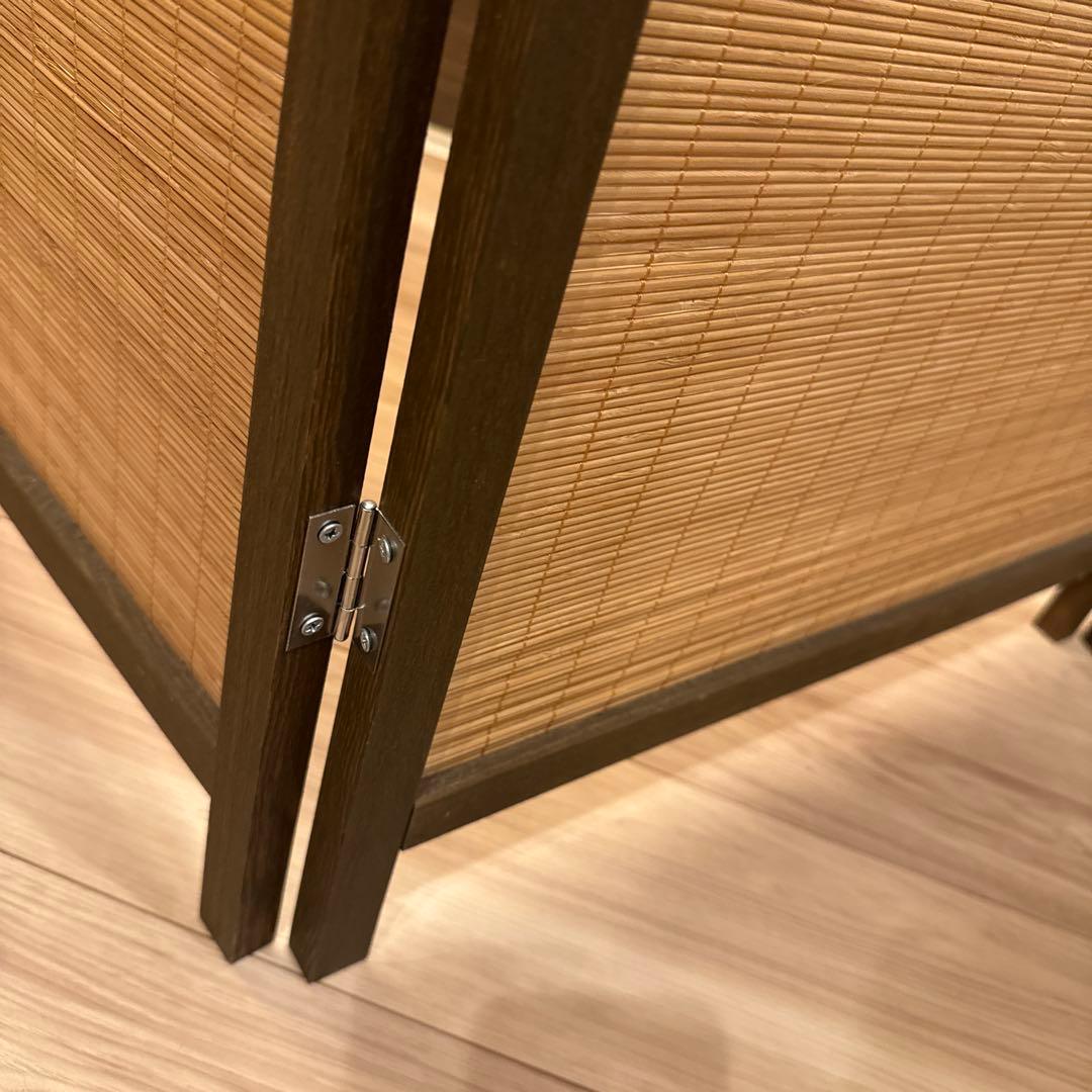 最安値で出品　送料含めた最安値　木製ブラウンパーテーション 3つ折り