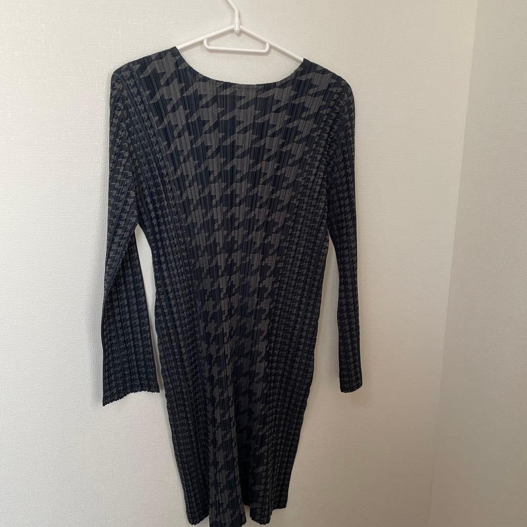 6 イッセイミヤケ　長袖チュニック